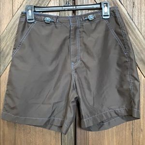 sporty Gap shorts with pull cords, stitched seams
